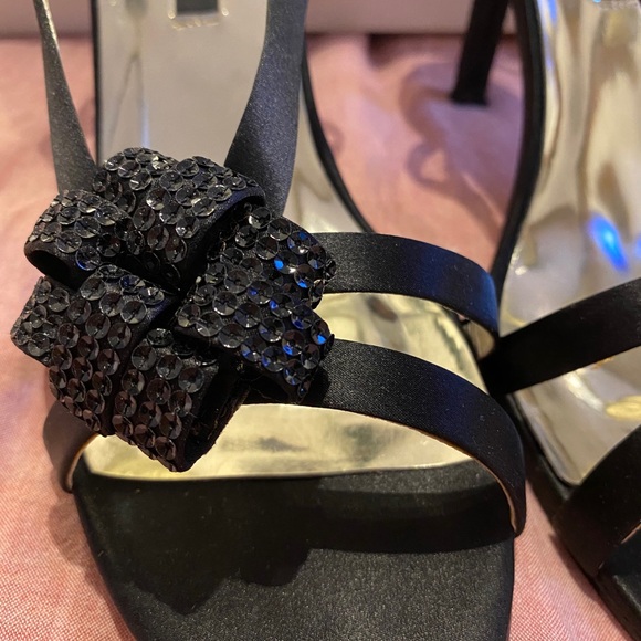 Vintage Black silk strap heels 80’s - Picture 4 of 8
